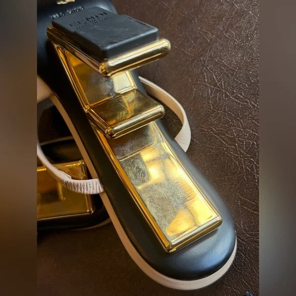 ⚡️Fendi⚡️First Vitello 95mm F-Heel Slide Sandals - Picture 10 of 10